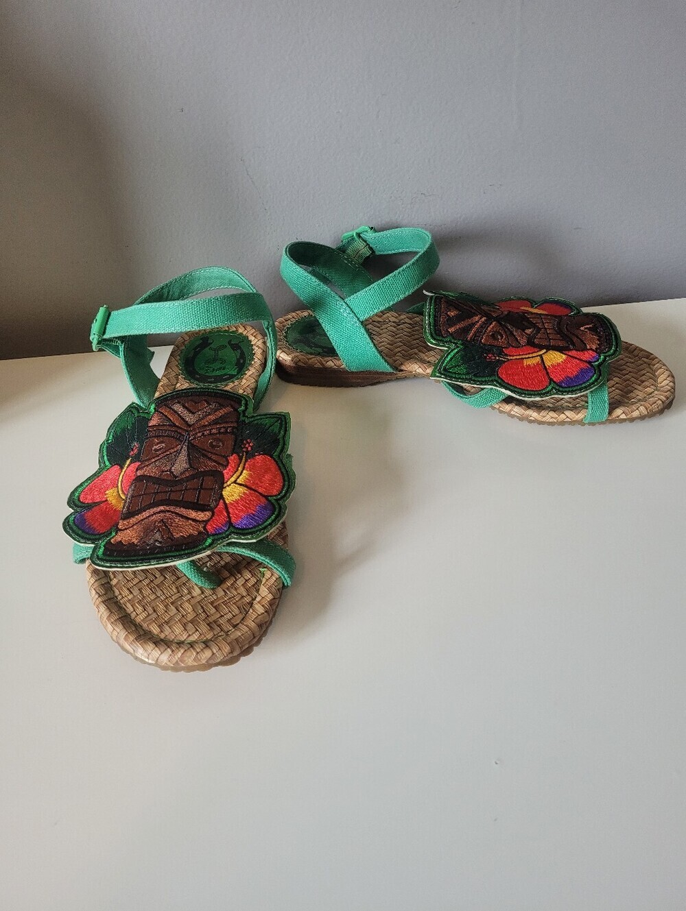 Miss L Fire Kontiki Embroidered Tiki Mask Sandals, VGUC, Size 36